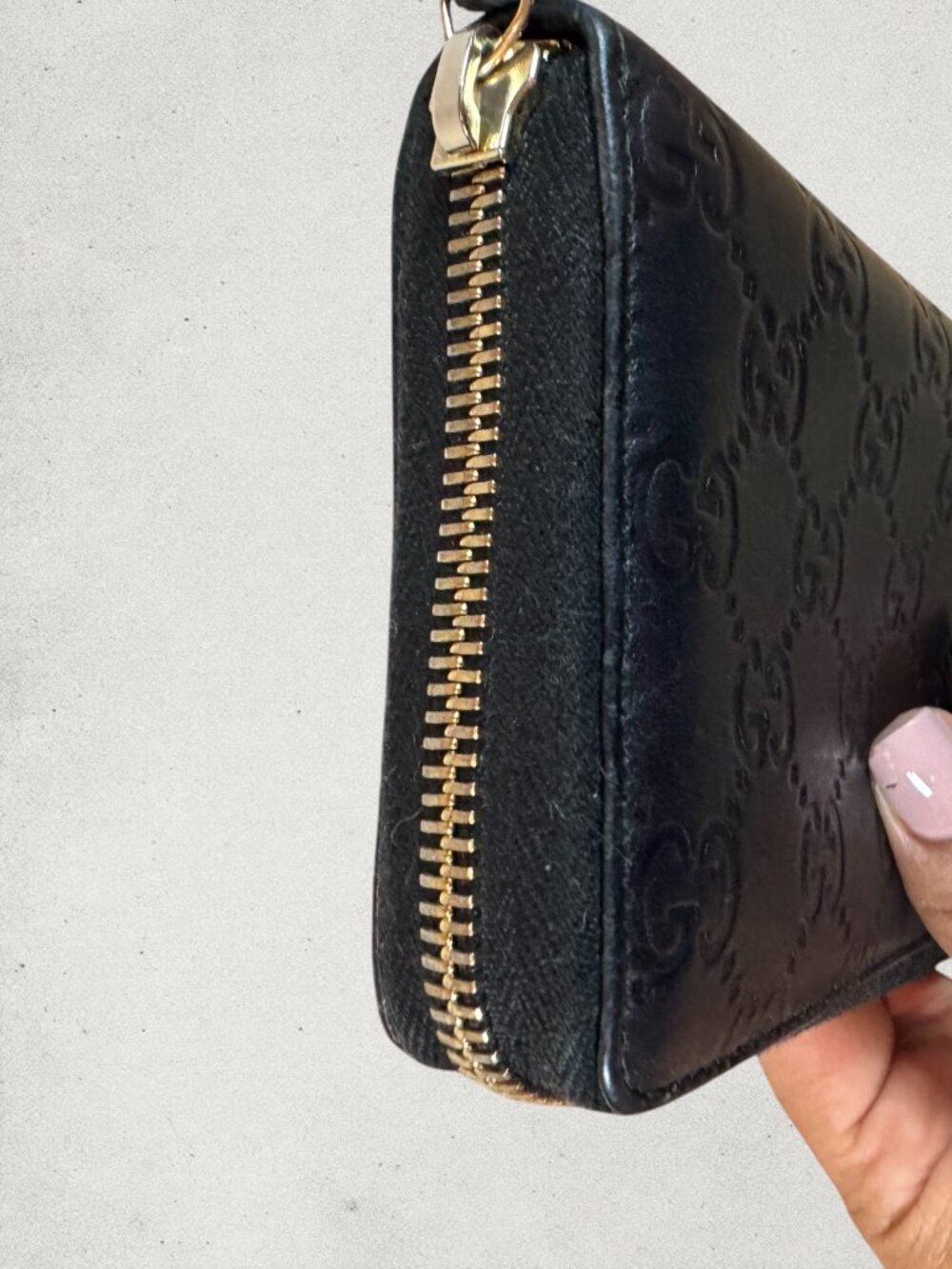 GUCCI Guccissima Leather Zip-Around Wallet. P0087 - Picture 14 of 15